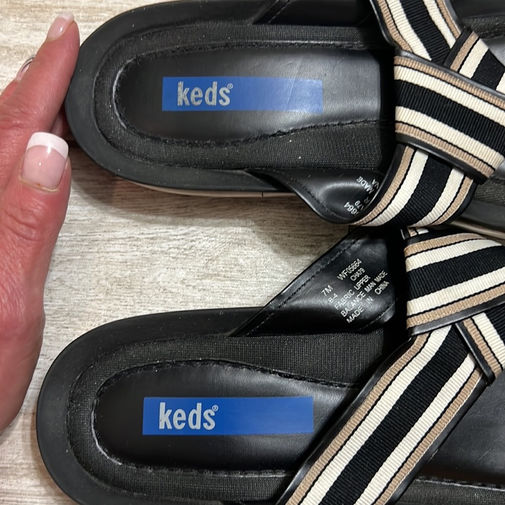 Keds Striped Ribbon Sandals-Size 7M - Picture 8 of 9